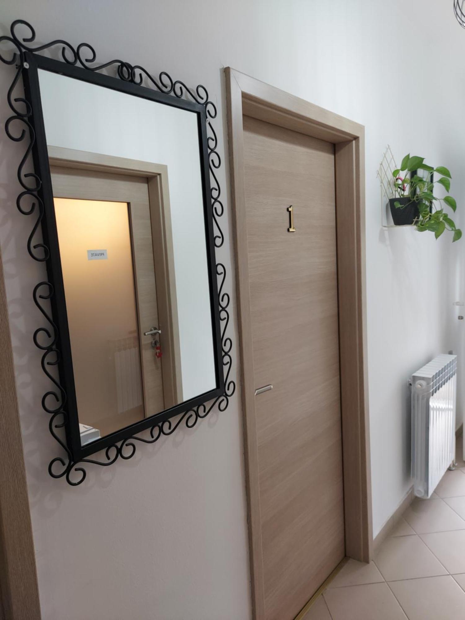Elena Rooms Pasjak Exteriör bild